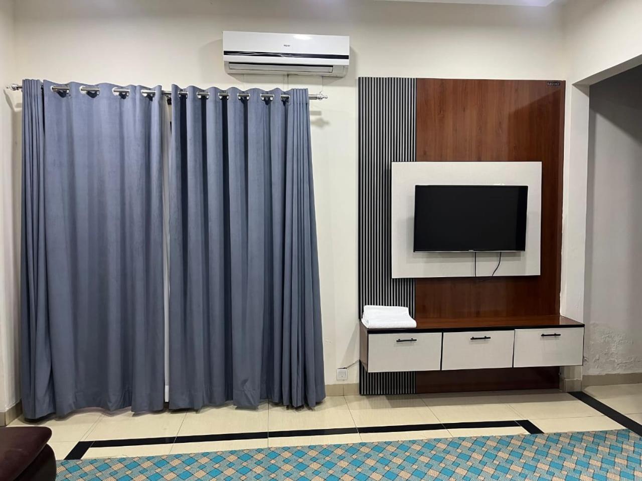 Rose Valet Guest House Islamabad Luaran gambar
